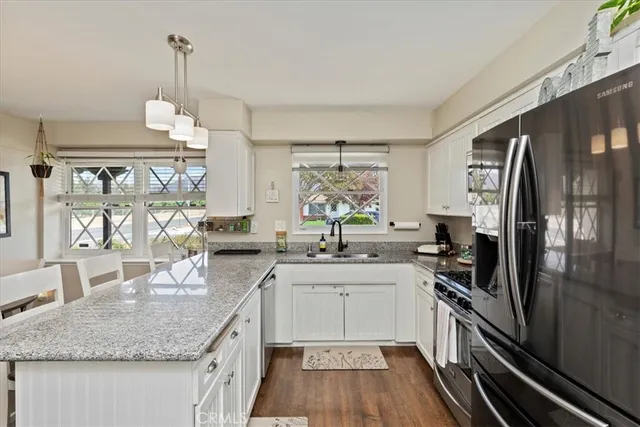 $719,900 | 5015 Treehill Place, Riverside, CA 92507