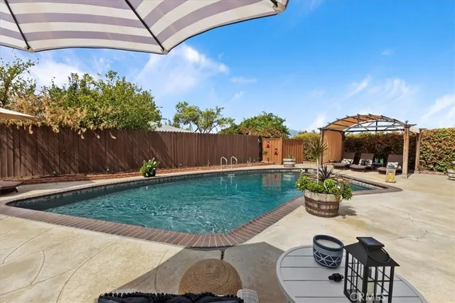 $719,900 | 5015 Treehill Place, Riverside, CA 92507