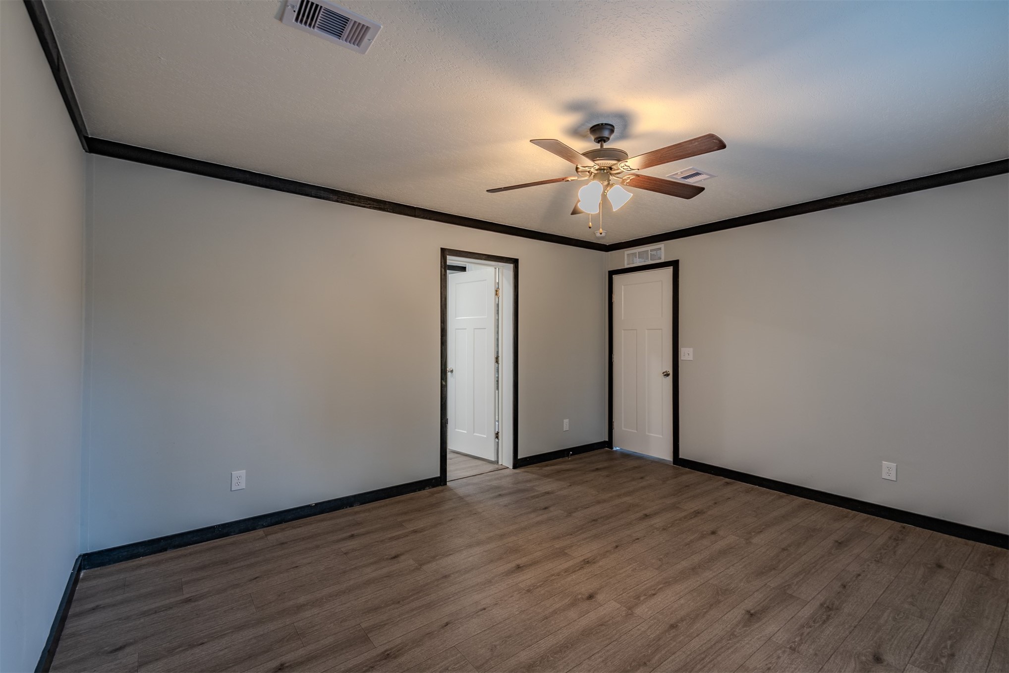 541746 Lem Turner Road Callahan, FL 32011 - Photo 12 of 25 a view of an empty room