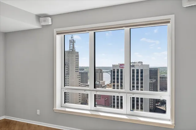 $650,000 | 168 6th Street East, Unit 3501/3506, St. Paul, MN 55101