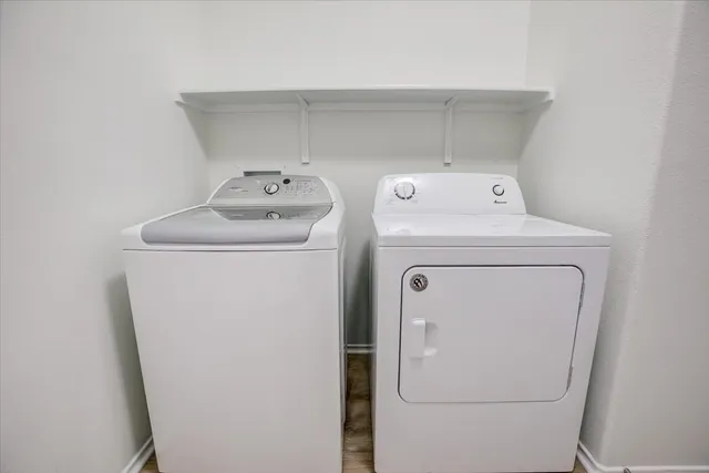 $2,300 | 6800 Sunderland Trail, Austin, TX 78747