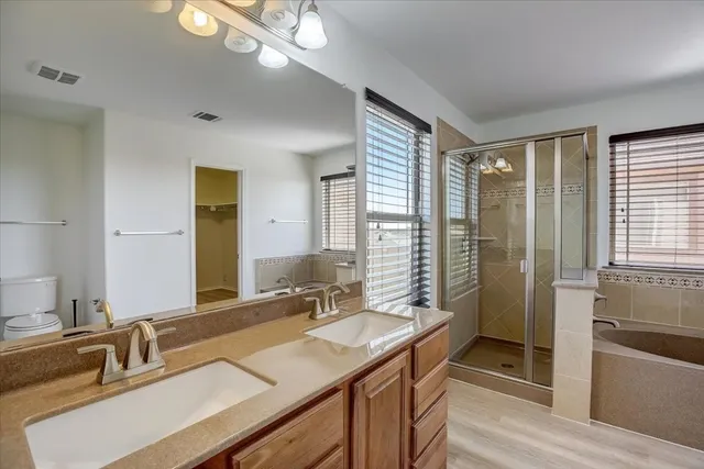 $2,300 | 6800 Sunderland Trail, Austin, TX 78747