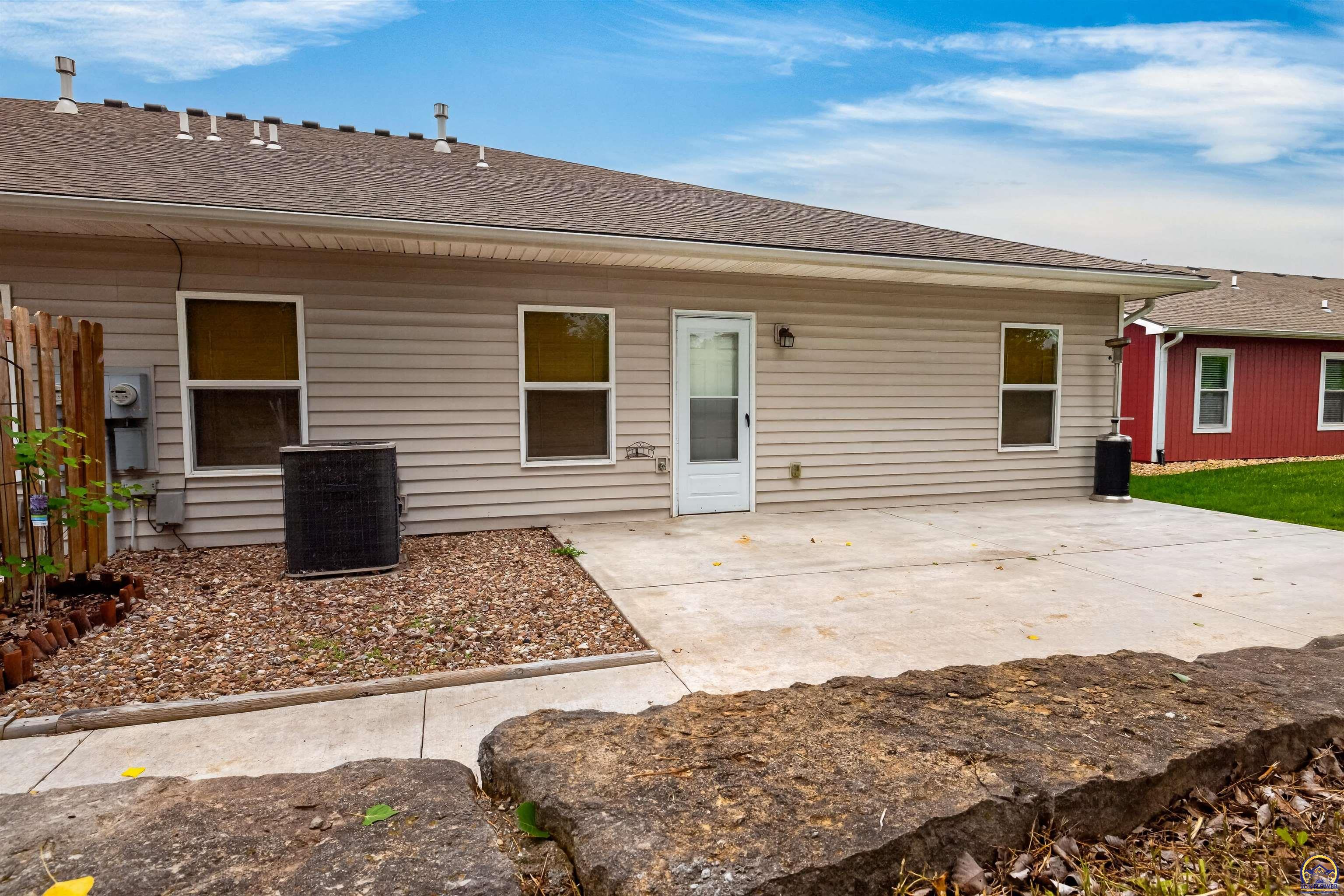 4204 Southwest Shenandoah Road Topeka, KS 66610 - Photo 24 of 24