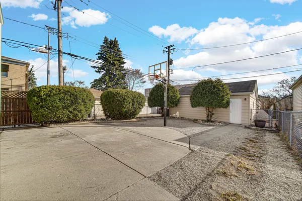 $490,000 | 3141 North Odell Avenue, Chicago, IL 60707