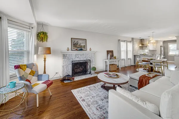 $490,000 | 3141 North Odell Avenue, Chicago, IL 60707