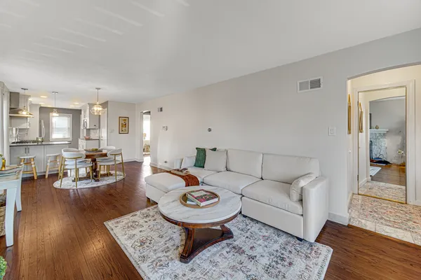 $490,000 | 3141 North Odell Avenue, Chicago, IL 60707