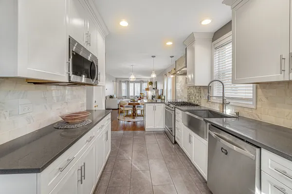 $490,000 | 3141 North Odell Avenue, Chicago, IL 60707