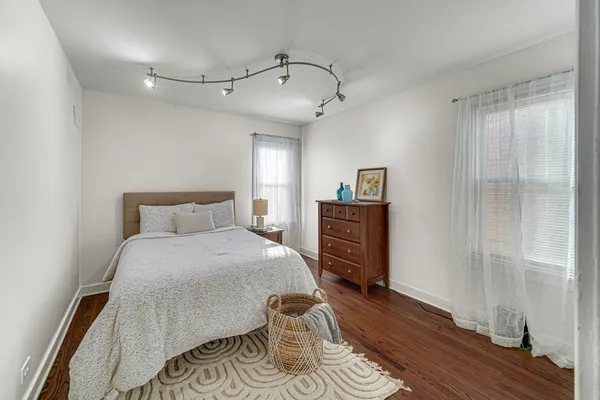 $490,000 | 3141 North Odell Avenue, Chicago, IL 60707