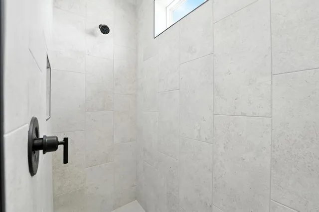 $375,225 | 20668 Skyview Lane, Spring Hill, KS 66083