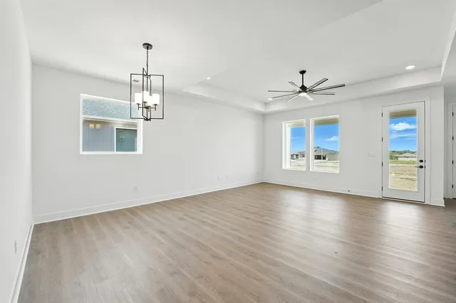 $375,225 | 20668 Skyview Lane, Spring Hill, KS 66083