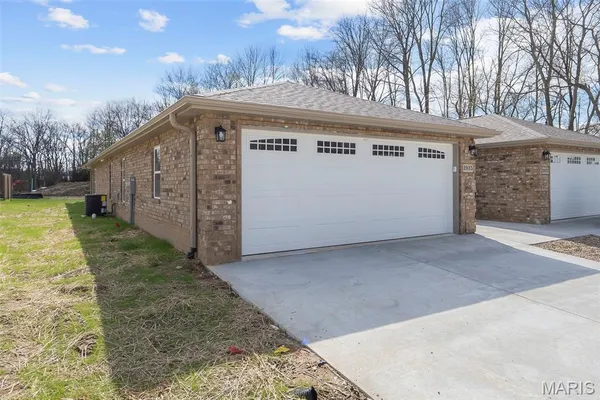 $599,000 | 2935-2937 Shadow Wood Lane, Cape Girardeau, MO 63701