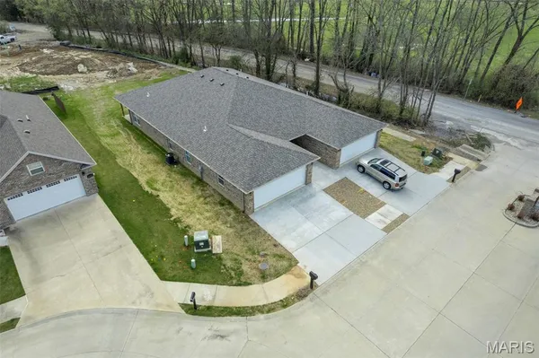 $599,000 | 2935-2937 Shadow Wood Lane, Cape Girardeau, MO 63701