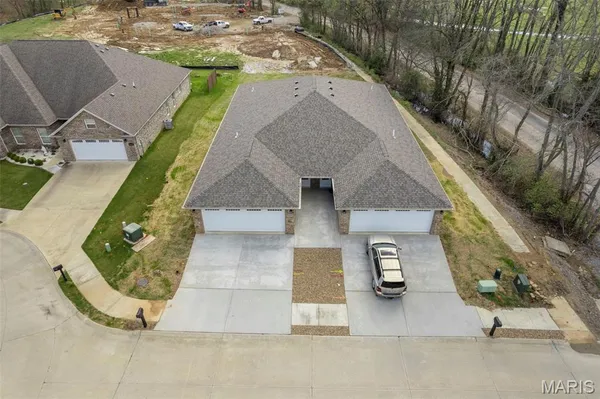 $599,000 | 2935-2937 Shadow Wood Lane, Cape Girardeau, MO 63701