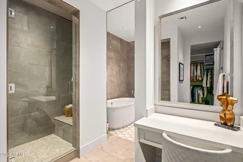 $2,395,000 | 37200 North Cave Creek Road, Unit 2124, Scottsdale, AZ 85262