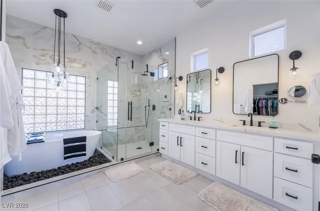 $749,900 | 10805 Clarion Lane, Las Vegas, NV 89134