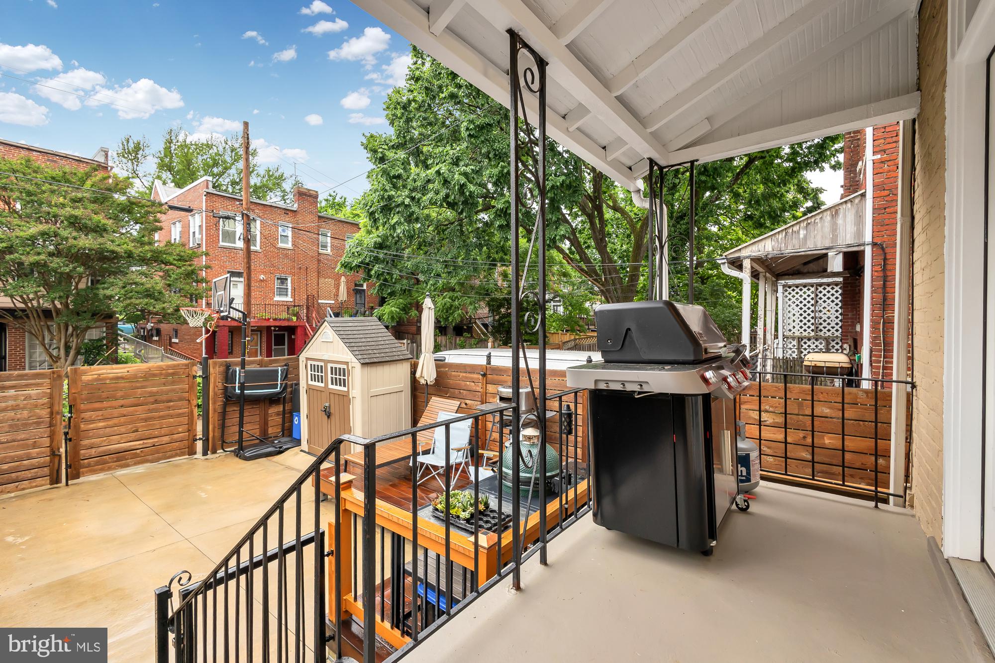 827 Tuckerman Street Northwest Washington, DC 20011 - Photo 17 of 50