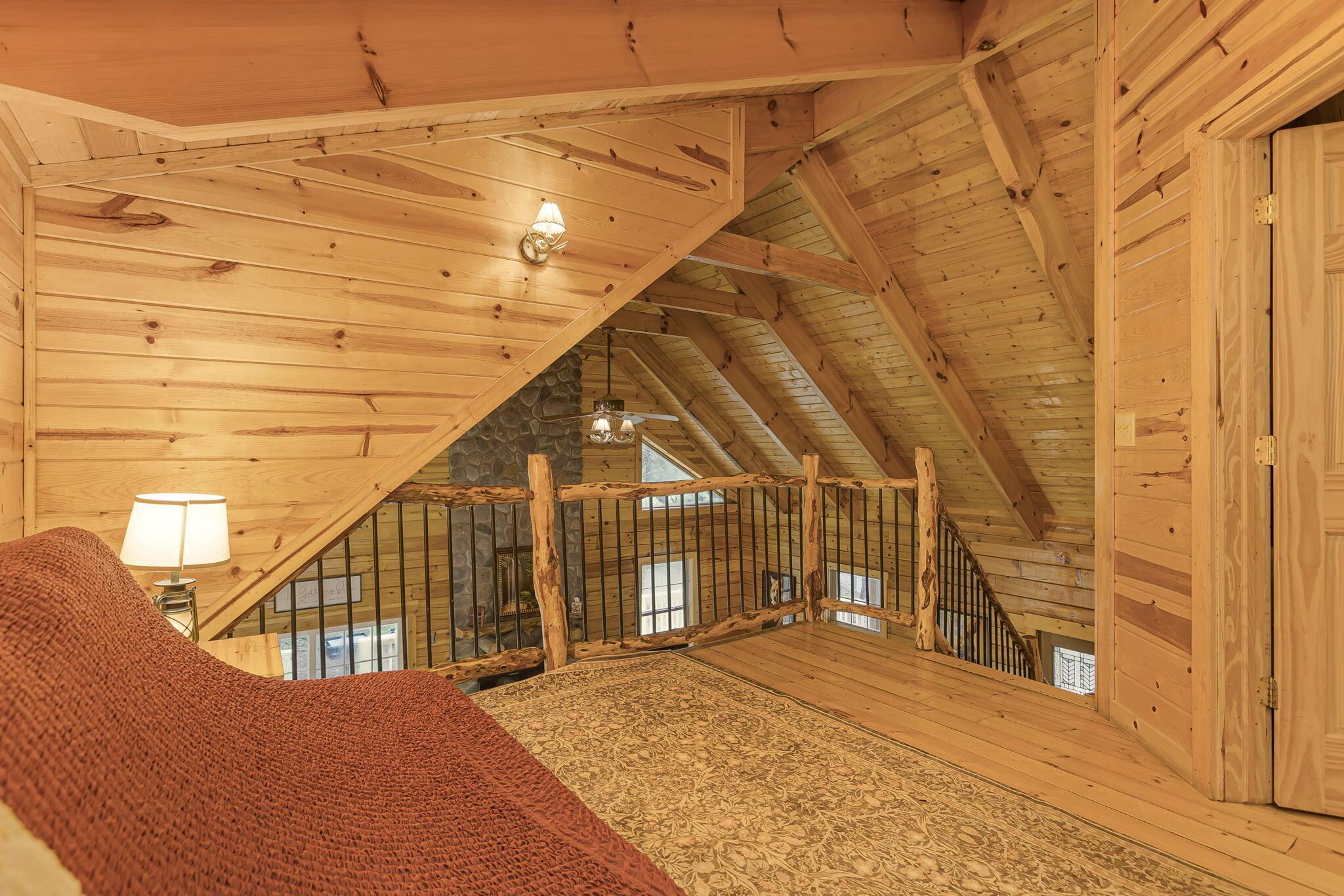 19475 Linden Road Logan, OH 43138 - Photo 31 of 94 Loft