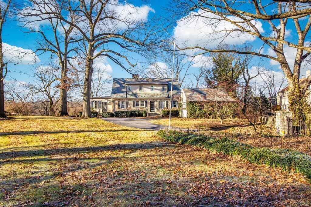4312 Riverside Drive Columbus, OH 43220 - Photo 24 of 29 4312 Riverside Drive-22.jpg-SMALL