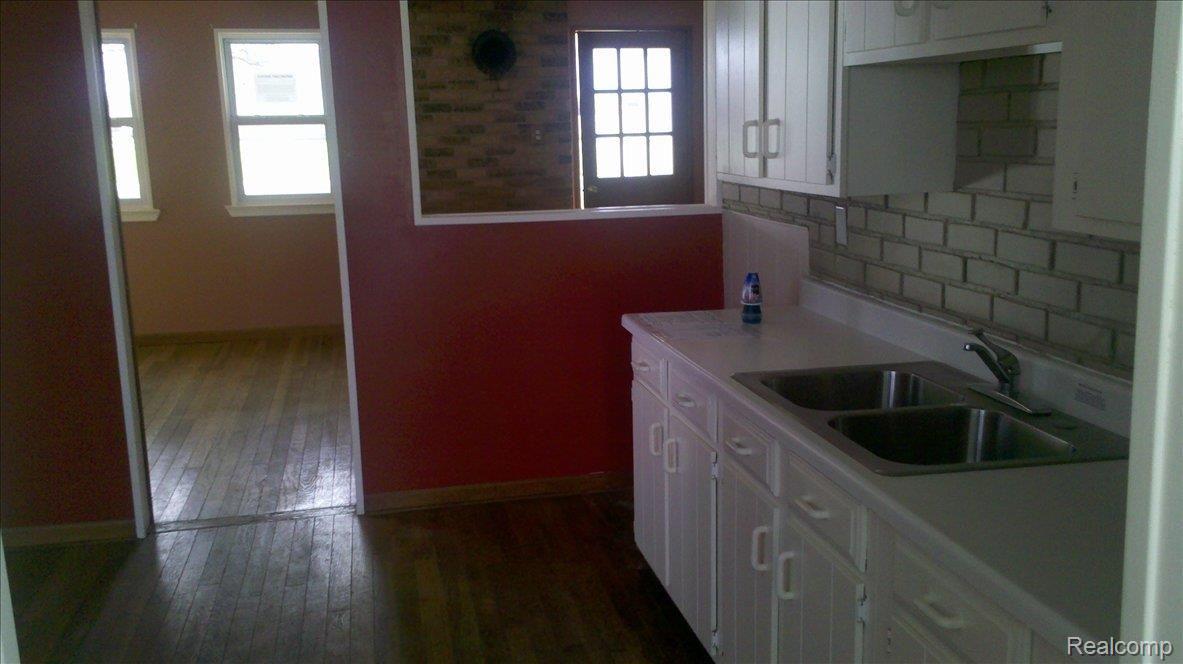 11158 Gilbert Road Memphis, MI 48041 - Photo 10 of 13 261-926540_-kitchen view 2