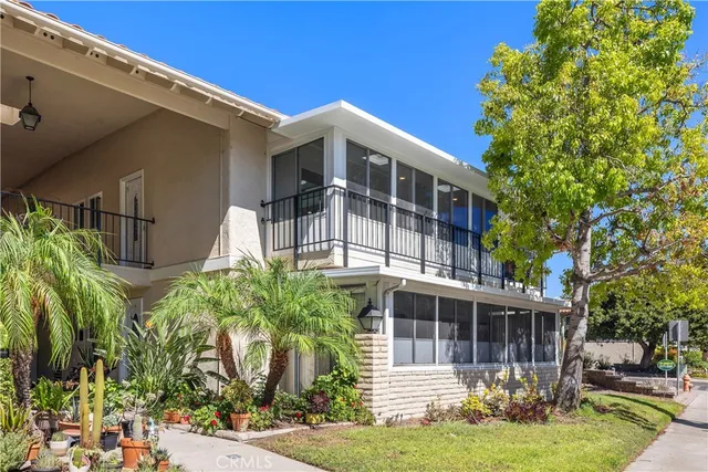 $668,000 | 2171 Via Mariposa East, Unit N, Laguna Woods, CA 92637