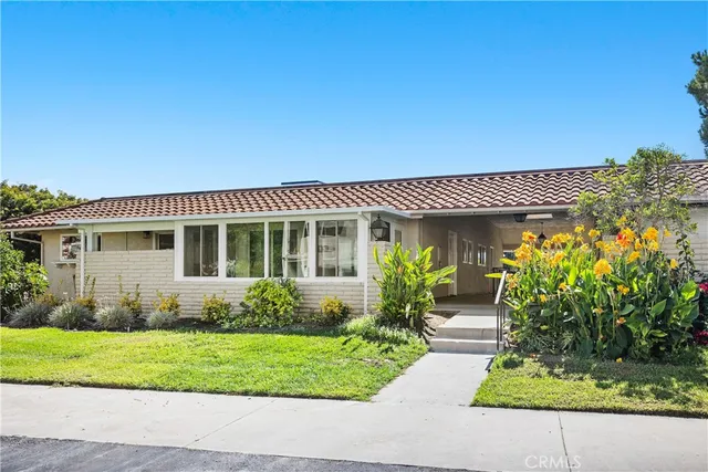 $668,000 | 2171 Via Mariposa East, Unit N, Laguna Woods, CA 92637