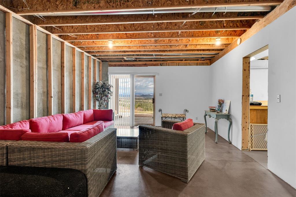 1350 Mitchell Mountain Road Westcliffe, CO 81252 - Photo 28 of 45 a living room with furniture