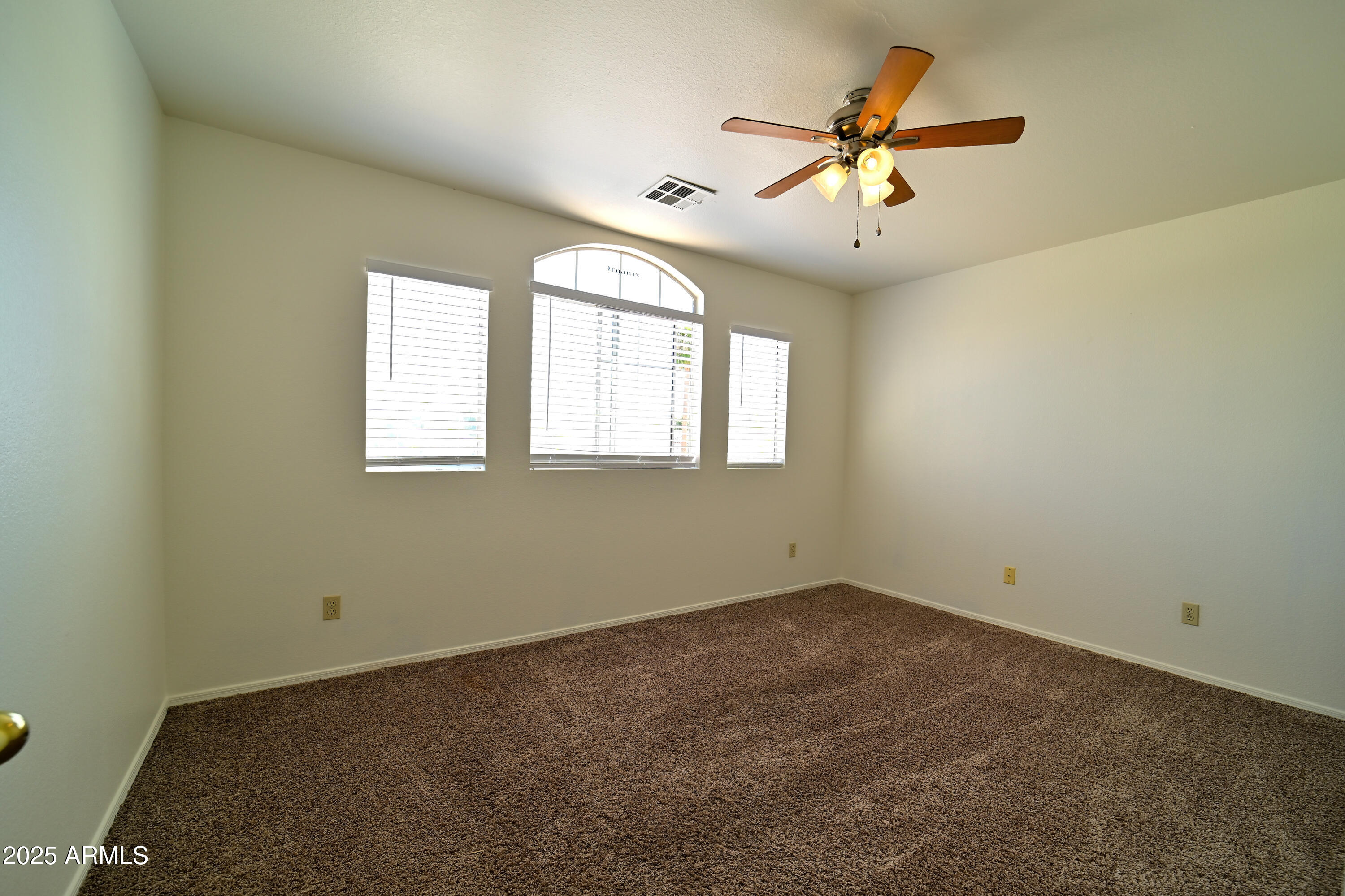 21914 North 74th Lane Glendale, AZ 85310 - Photo 14 of 26 Bedroom 1