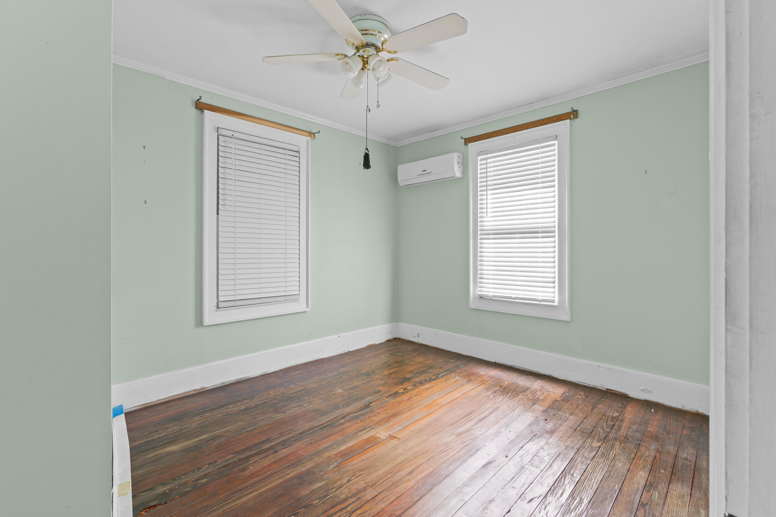 309 Heatley Street Moncks Corner, SC 29461 - Photo 12 of 25 309HeatleySt.NicoleBurbgePhoto-9