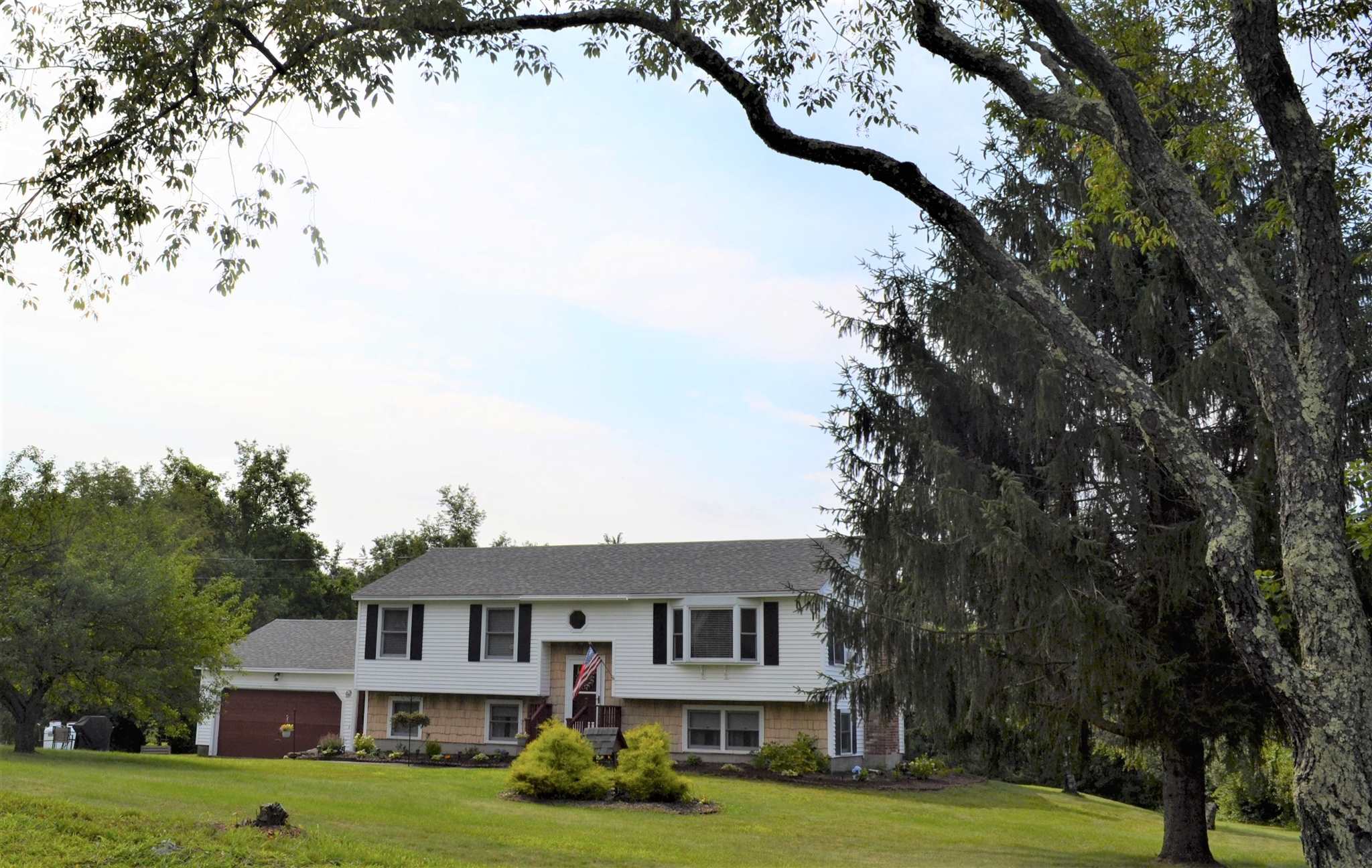 200 Hodgdon Road Northfield, NH 03276 - Photo 1 of 29