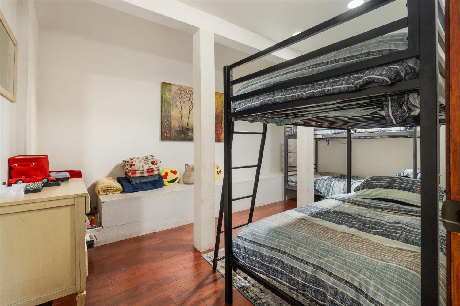 485 Moran Road Arnold, CA 95223 - Photo 29 of 49 a bedroom with a bed and a dresser