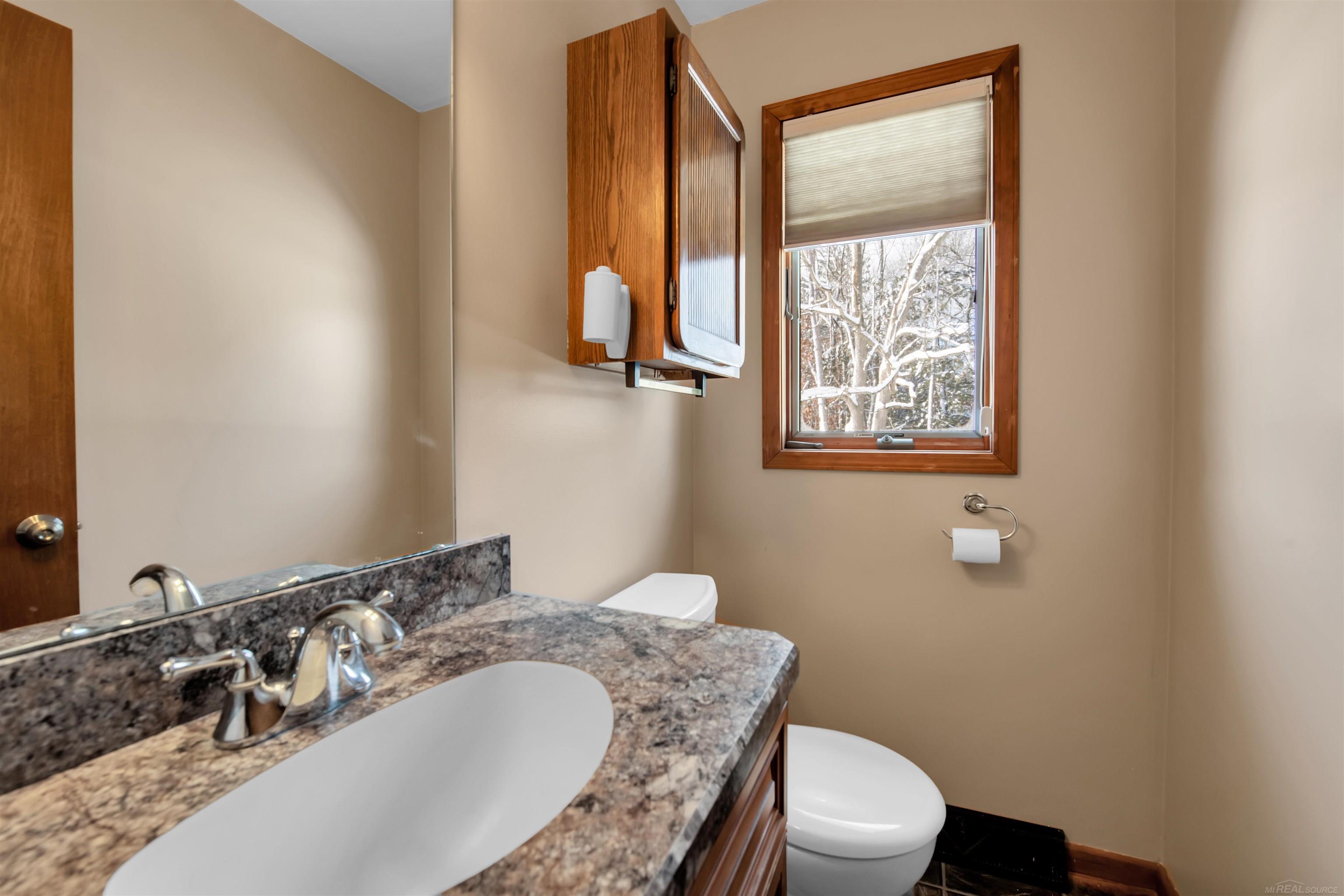 8665 Tindall Road Davisburg, MI 48350 - Photo 12 of 43 50131720-491315ce-b752-4920-9a27-f24f6cfd4d5d.JPG