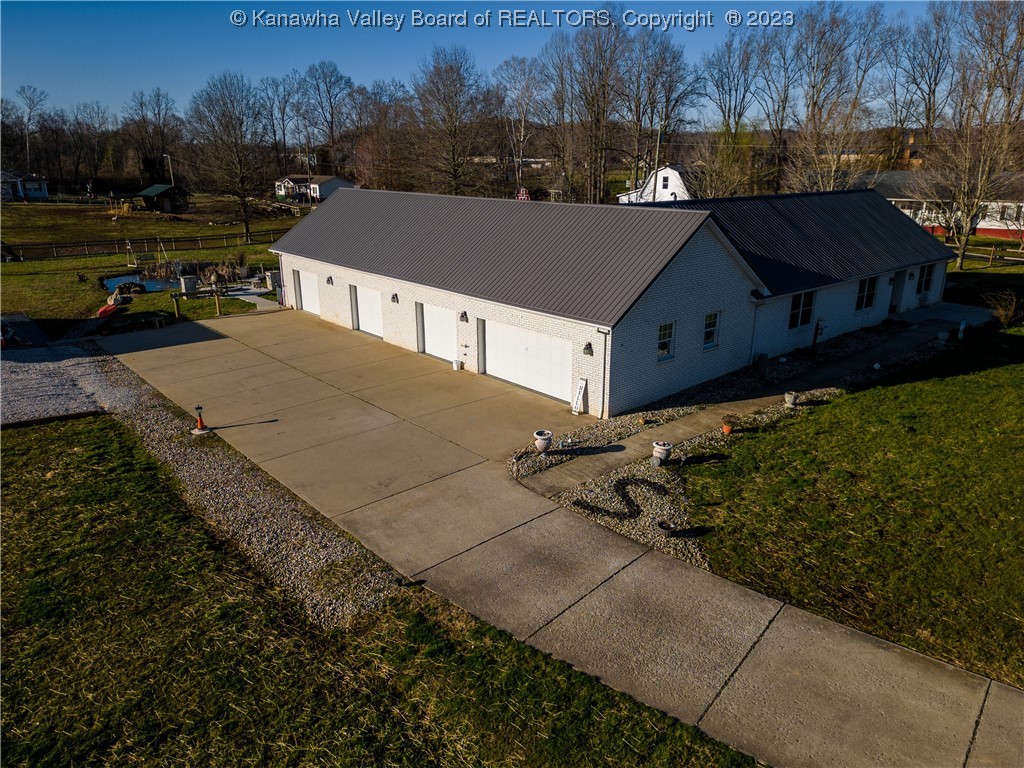 11153 Hurricane Creek Road Winfield, WV 25213 - Photo 40 of 47 Gallery Image 40