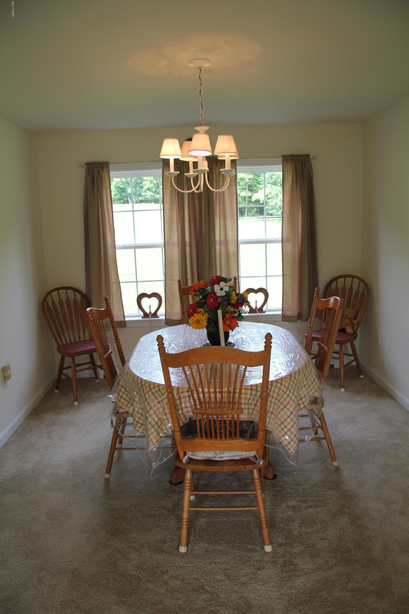 157 Hilltop Road Newfoundland, PA 18445 - Photo 7 of 34 FORMAL DINING ROOM