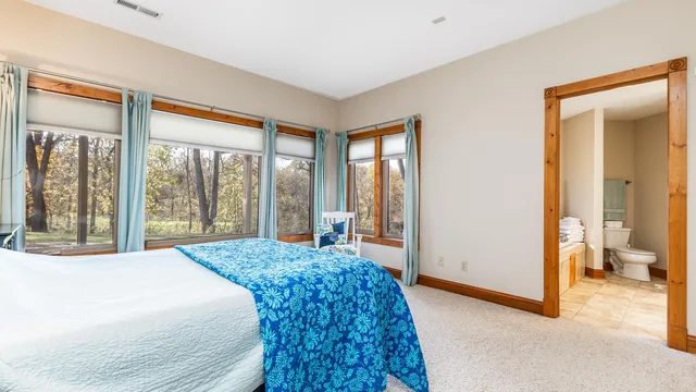 $569,000 | 16 Timberline Drive, Galena, IL 61036