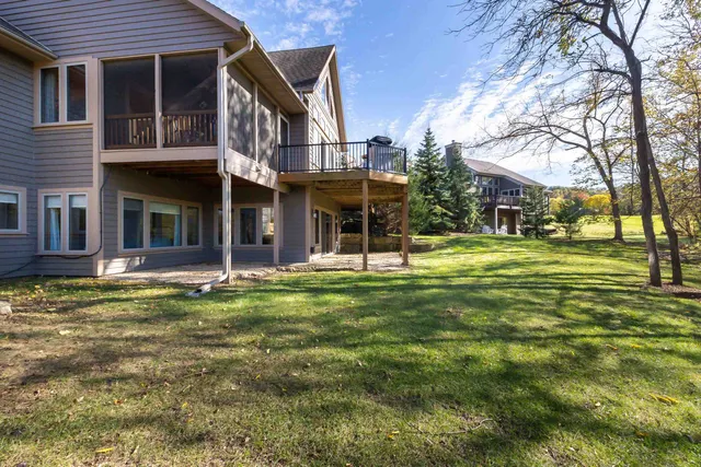 $569,000 | 16 Timberline Drive, Galena, IL 61036