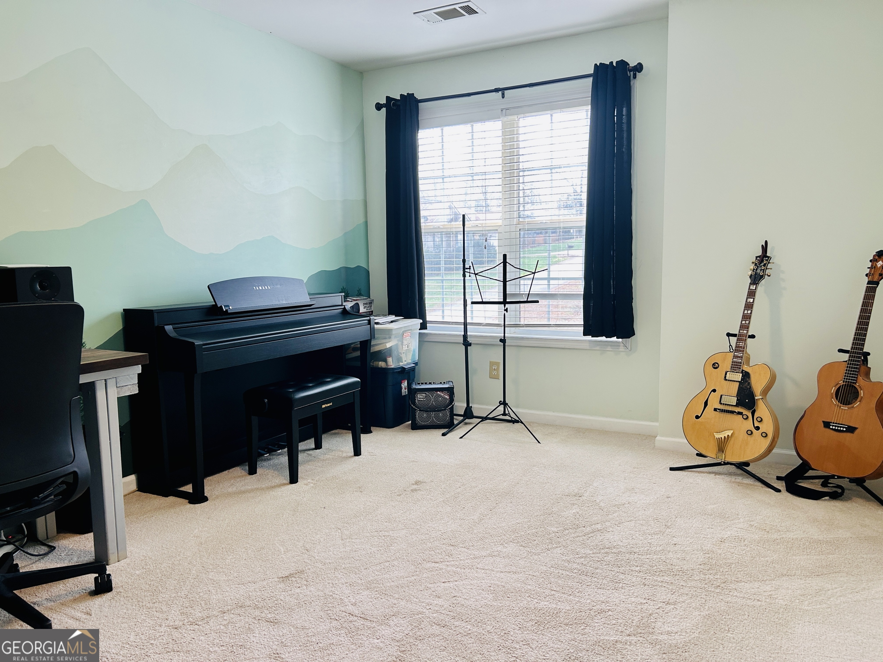 129 Rockwind Way Demorest, GA 30535 - Photo 29 of 45 a room with furniture and a window