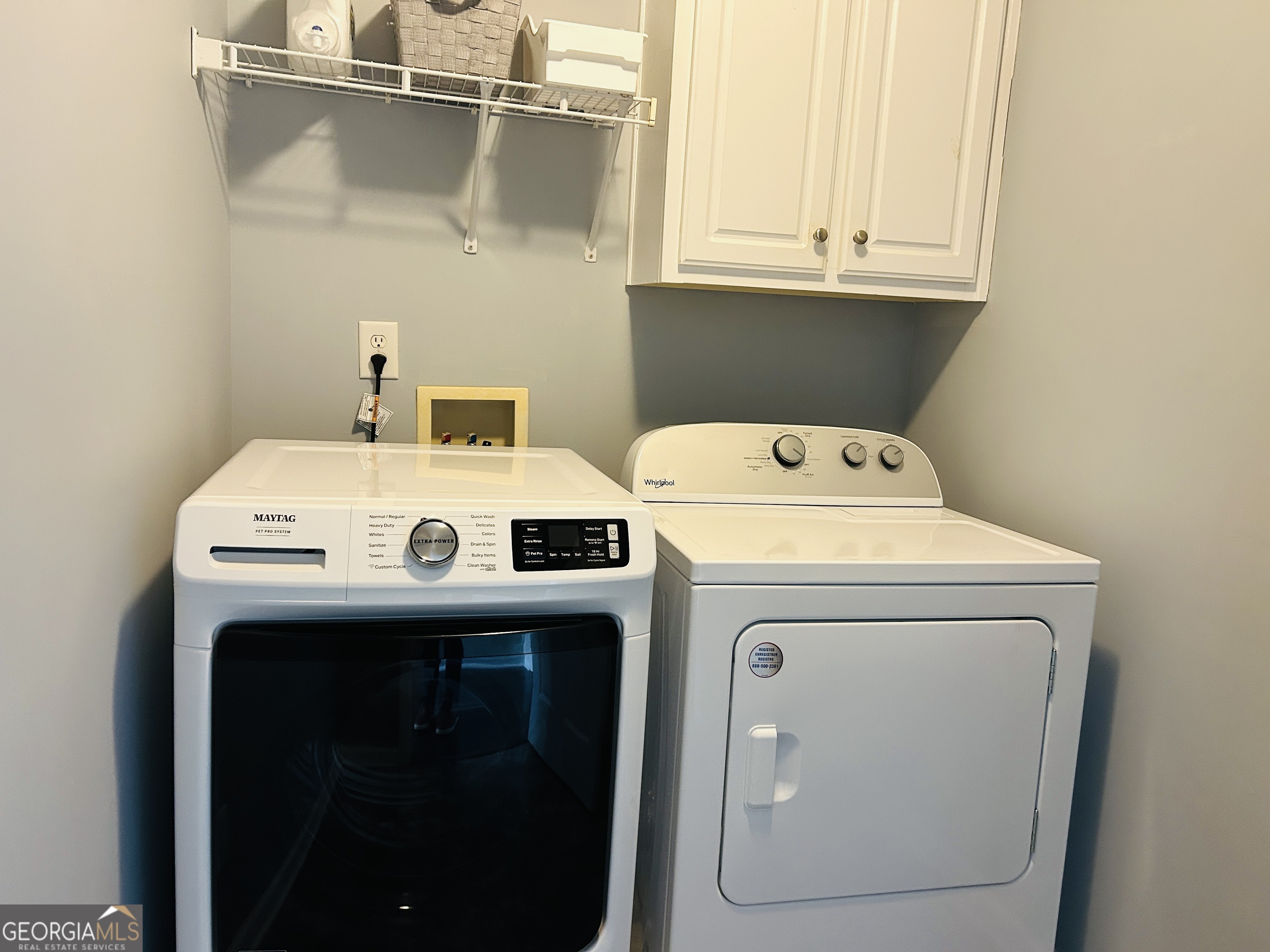 129 Rockwind Way Demorest, GA 30535 - Photo 36 of 45 a utility room with dryer and washer