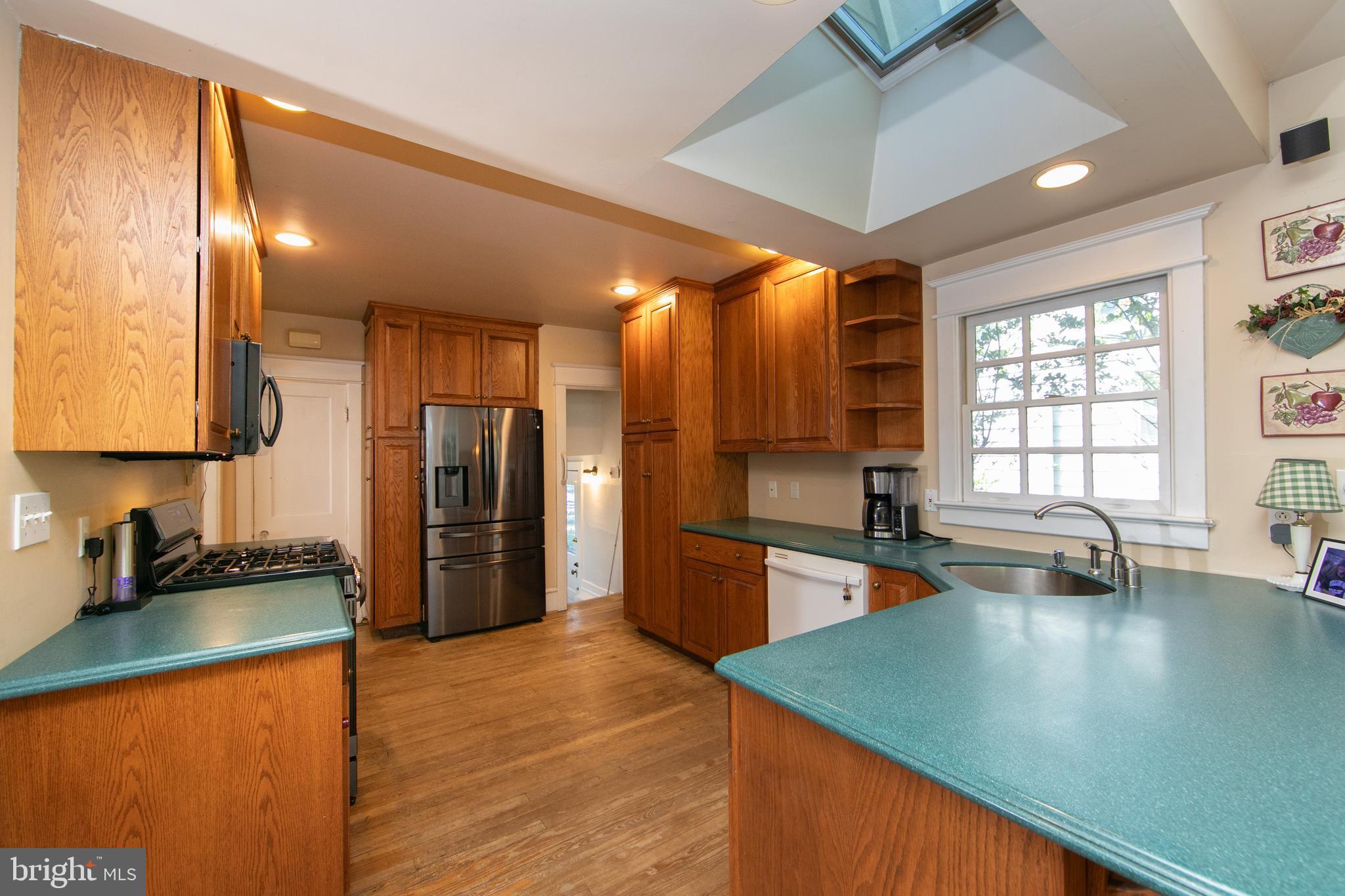237 Rhoads Avenue Haddonfield, NJ 08033 - Photo 22 of 47 Kitchen skylight
