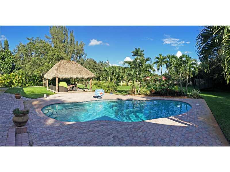 5300 Southwest 145th Avenue Southwest Ranches, FL 33330 - Photo 5 of 29 Pool
