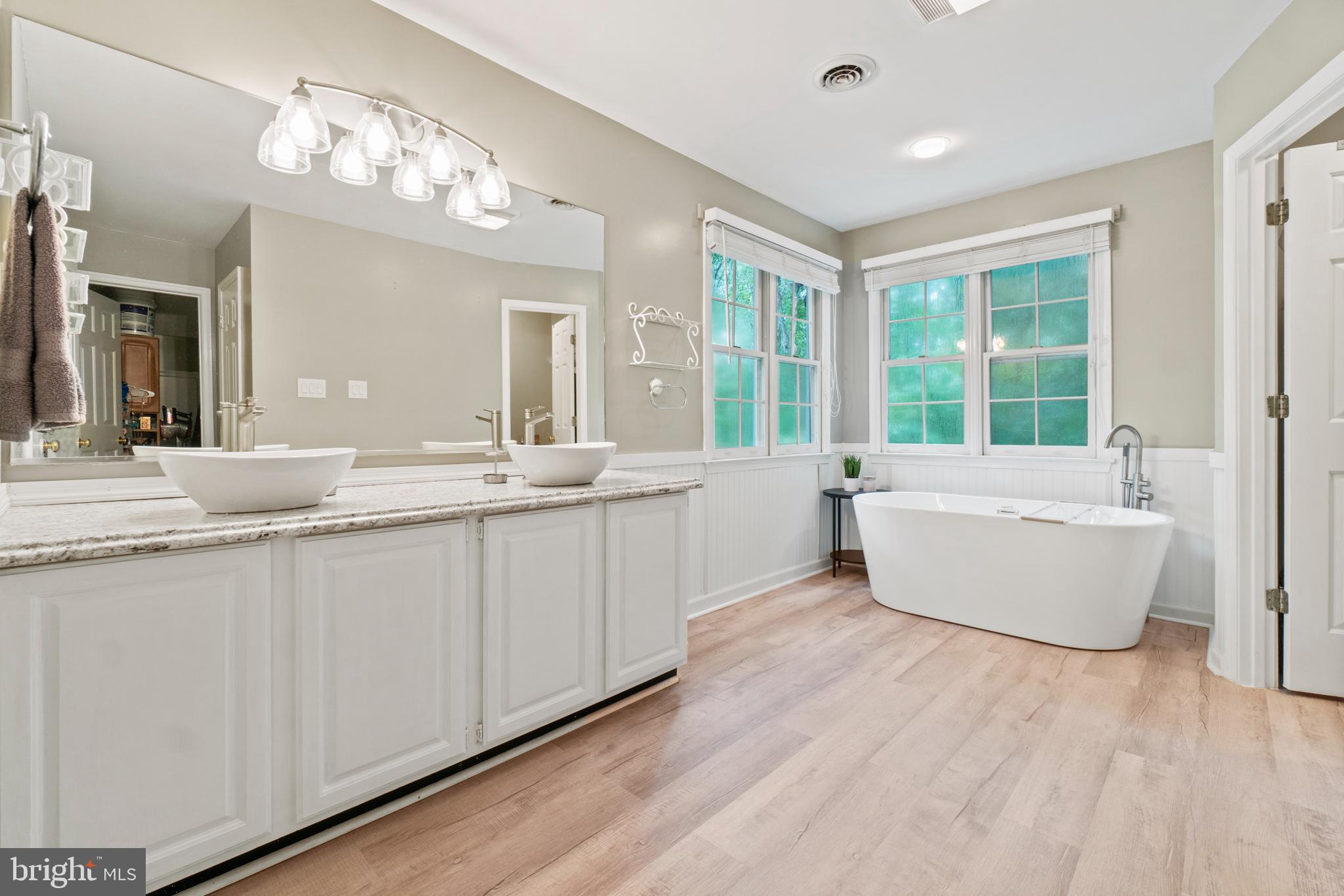 5 Winning Colors Road Stafford, VA 22556 - Photo 22 of 41 REMODELED BATH