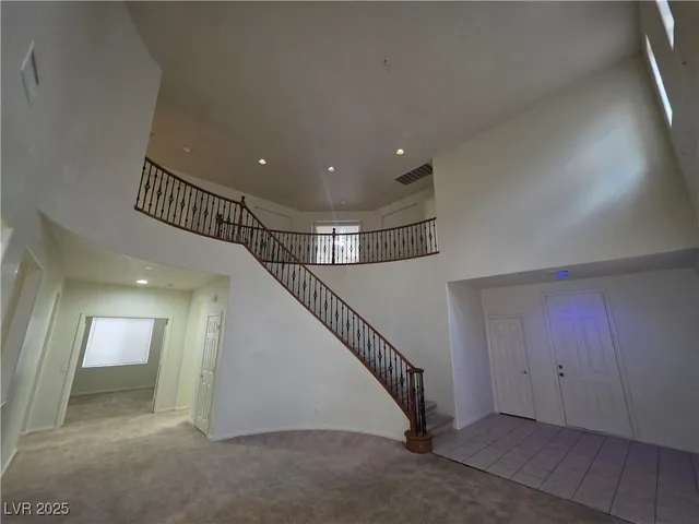 $2,100 | 3608 Tundra Swan Street, Las Vegas, NV 89122