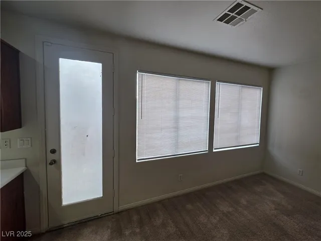 $2,100 | 3608 Tundra Swan Street, Las Vegas, NV 89122