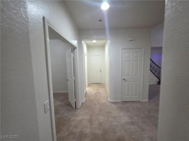 $2,100 | 3608 Tundra Swan Street, Las Vegas, NV 89122