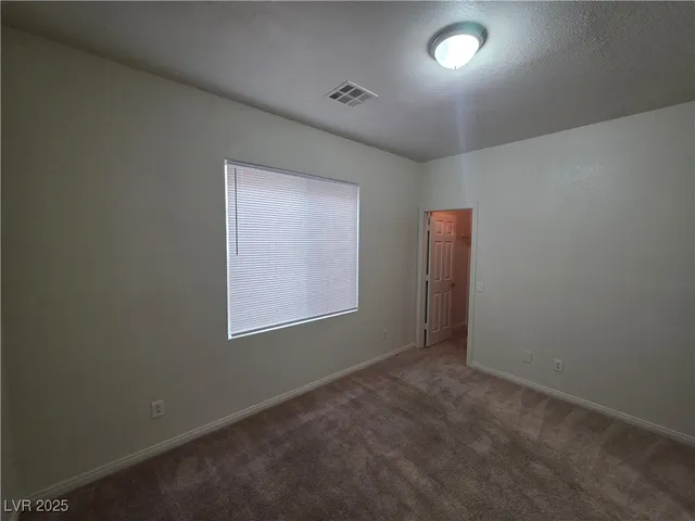 $2,100 | 3608 Tundra Swan Street, Las Vegas, NV 89122