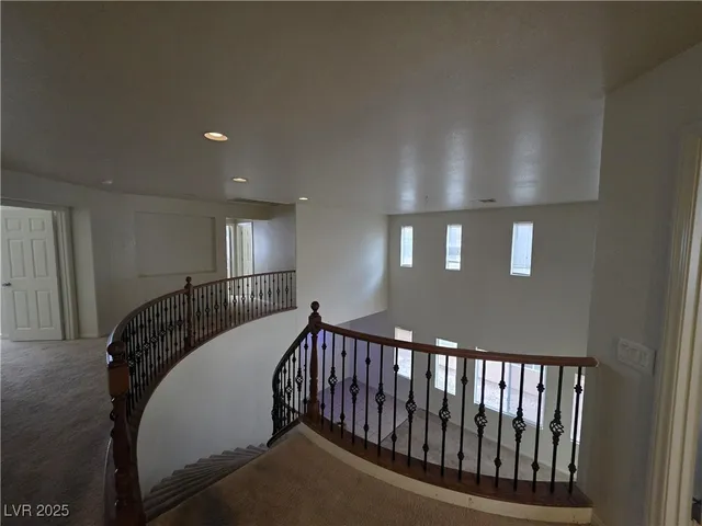 $2,100 | 3608 Tundra Swan Street, Las Vegas, NV 89122