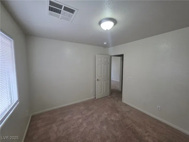 $2,100 | 3608 Tundra Swan Street, Las Vegas, NV 89122