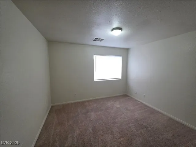 $2,100 | 3608 Tundra Swan Street, Las Vegas, NV 89122
