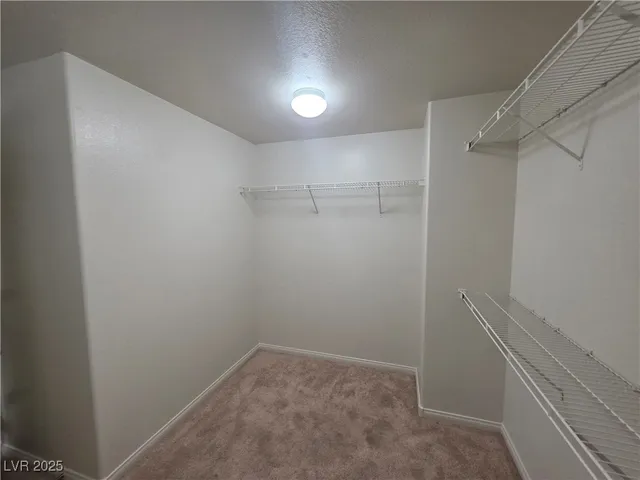 $2,100 | 3608 Tundra Swan Street, Las Vegas, NV 89122