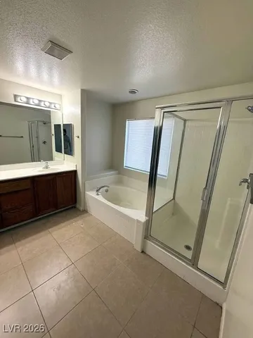 $2,050 | 3608 Tundra Swan Street, Las Vegas, NV 89122
