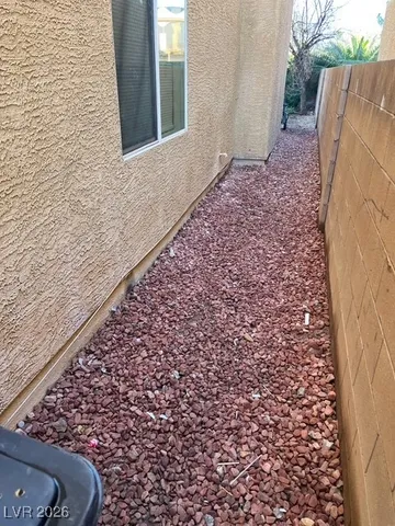 $2,050 | 3608 Tundra Swan Street, Las Vegas, NV 89122